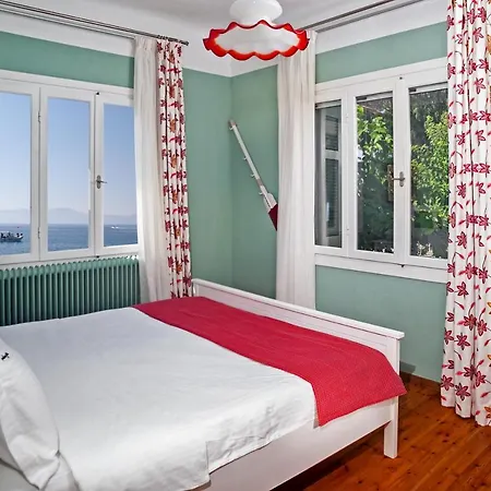 Avgi By The Sea شقة بلاك كالا