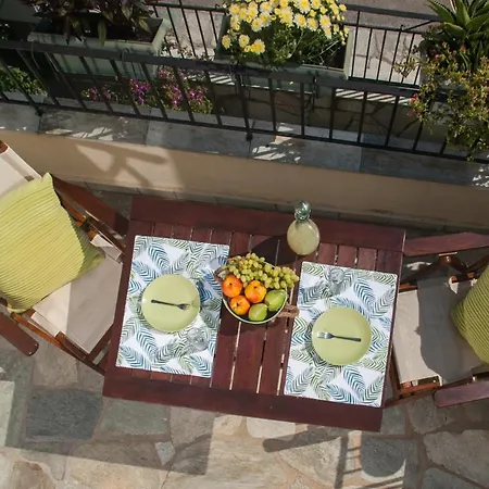 Avgi By The Sea * بلاك كالا