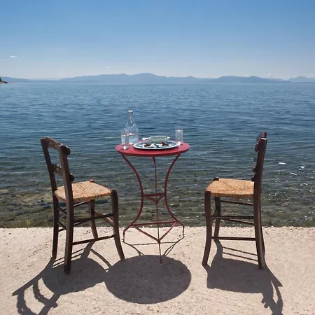 شقة Avgi By The Sea بلاك كالا